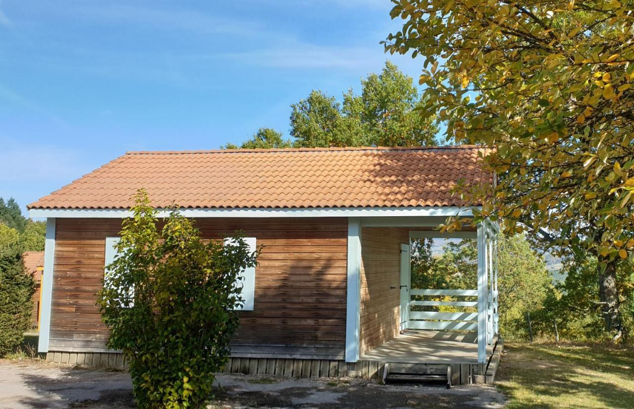 Les Chalets De La Margeride Blavignac Exterior foto