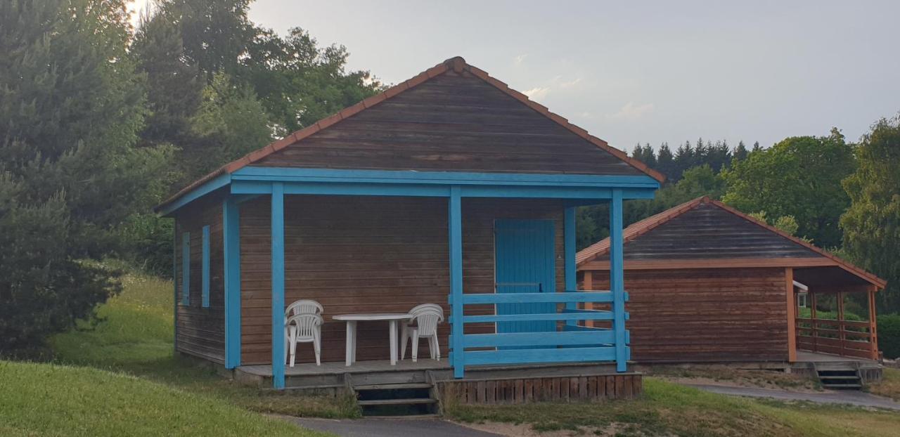 Les Chalets De La Margeride Blavignac Exterior foto