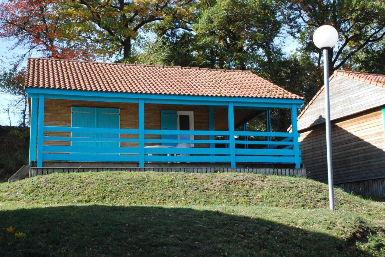 Les Chalets De La Margeride Blavignac Exterior foto