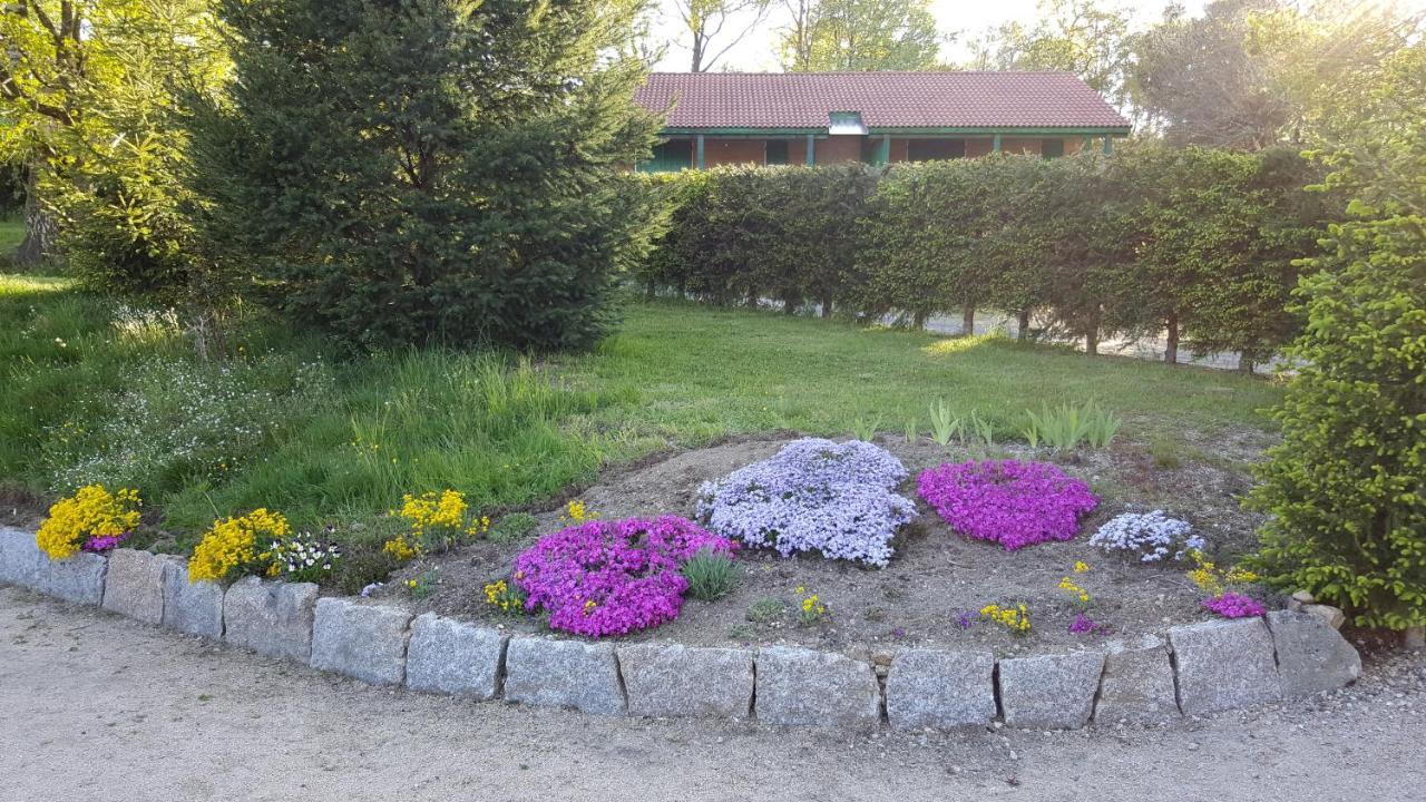 Les Chalets De La Margeride Blavignac Exterior foto