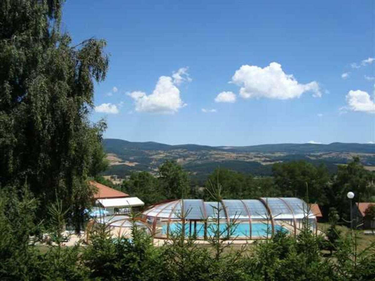 Les Chalets De La Margeride Blavignac Exterior foto