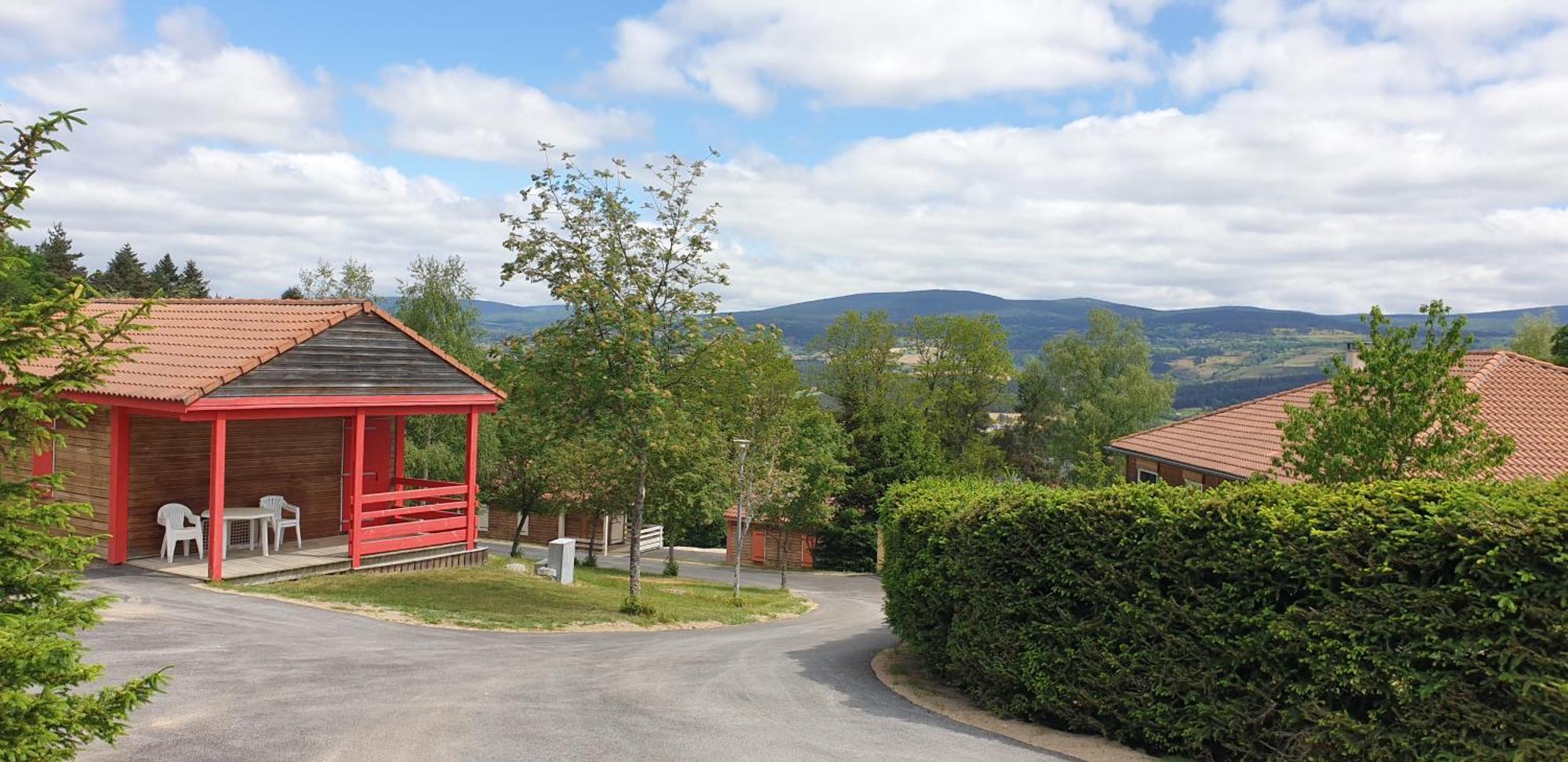 Les Chalets De La Margeride Blavignac Exterior foto